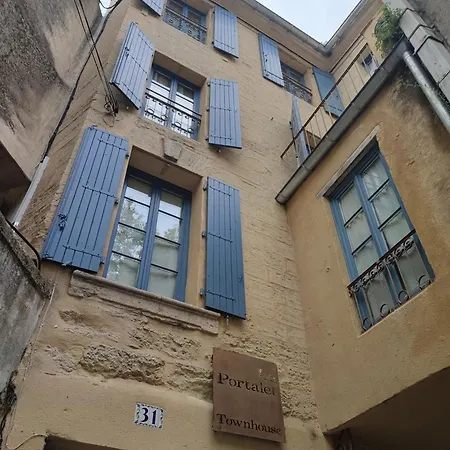 Les De Charme Du Portalet Appartamento Uzès